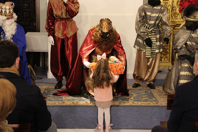 06 01 2021 Reyes Magos Caridad52