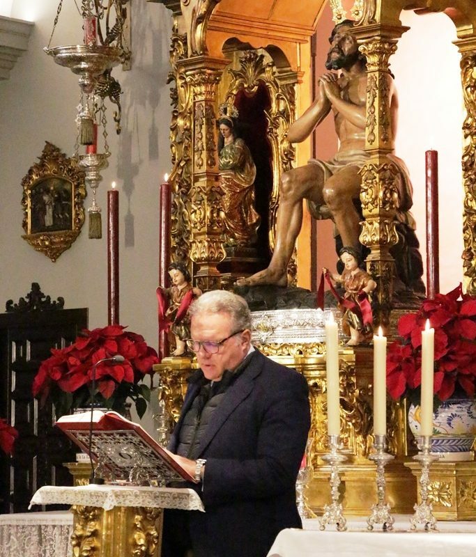 2022-12-18 Coronacion Reyes Magos Caridad11
