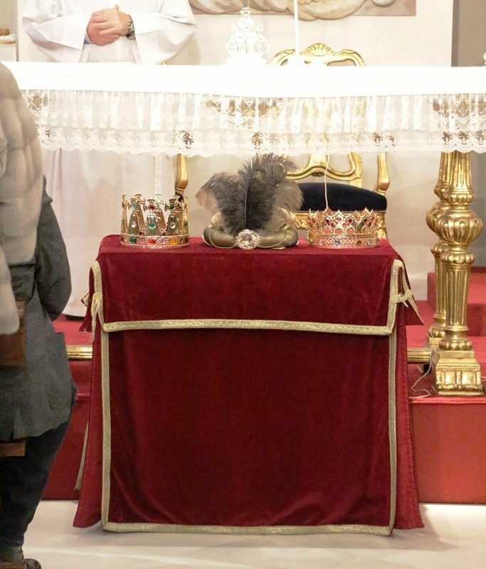 2022-12-18 Coronacion Reyes Magos Caridad28