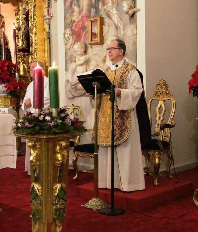 2022-12-18 Coronacion Reyes Magos Caridad6