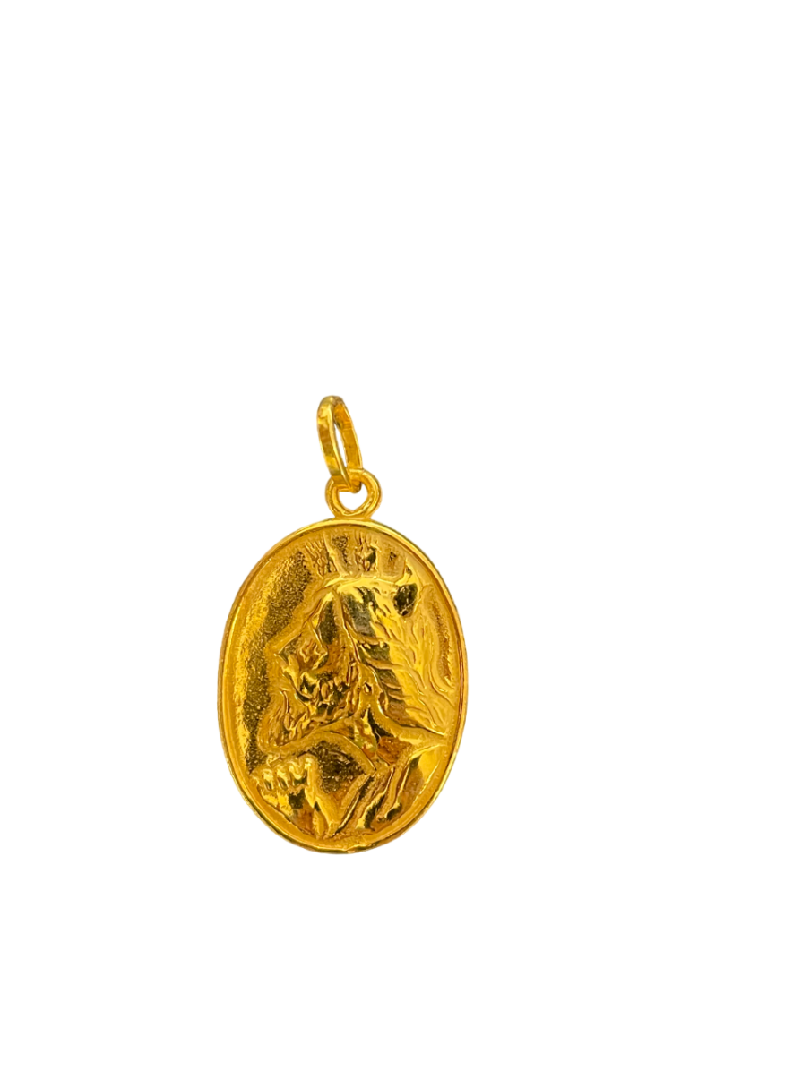 Medalla ovalada Cristo de plata sobredorada
