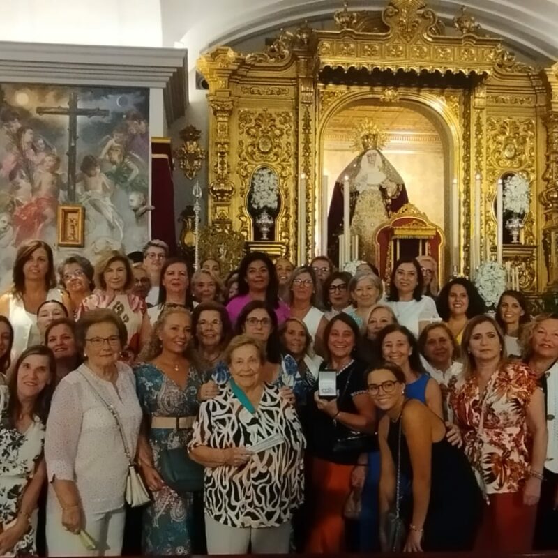 2024-09-15 Grupo de mujeres La Escalera- regalo 25aniversario