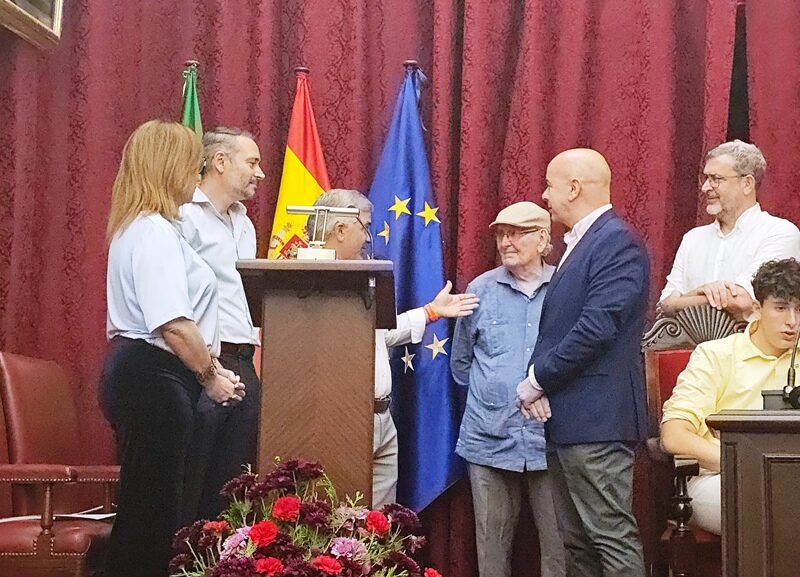 2025-05-290 Presentacion Anuario y Trailer pelicula 25 aniversario615