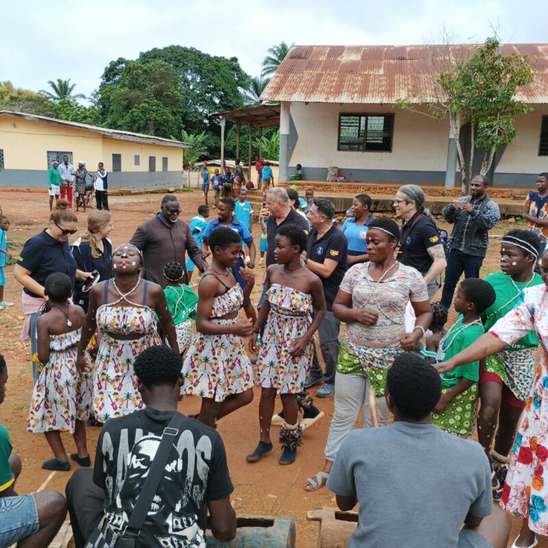 2025-08-09 Mision Camerun15