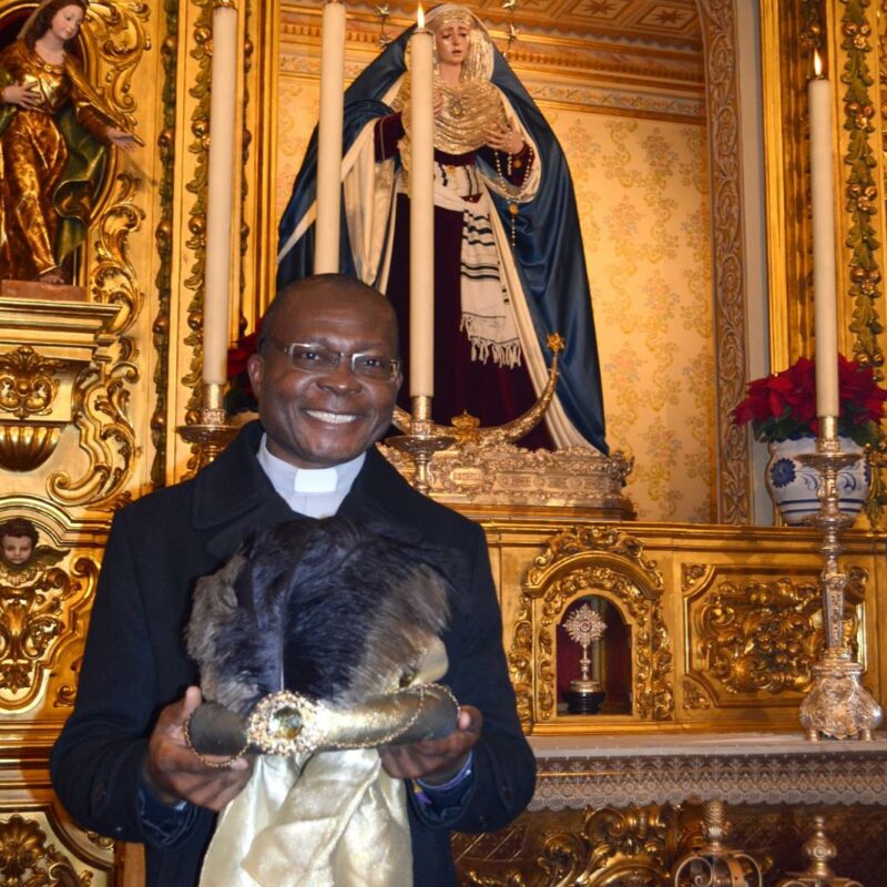 2025-12-28 Coronacion reyes magos Caridad_ Nieves Calvente (15)