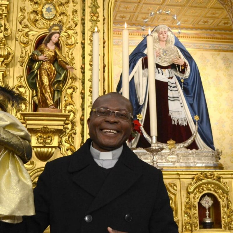 2025-12-28 Coronacion reyes magos Caridad_ Nieves Calvente (16)