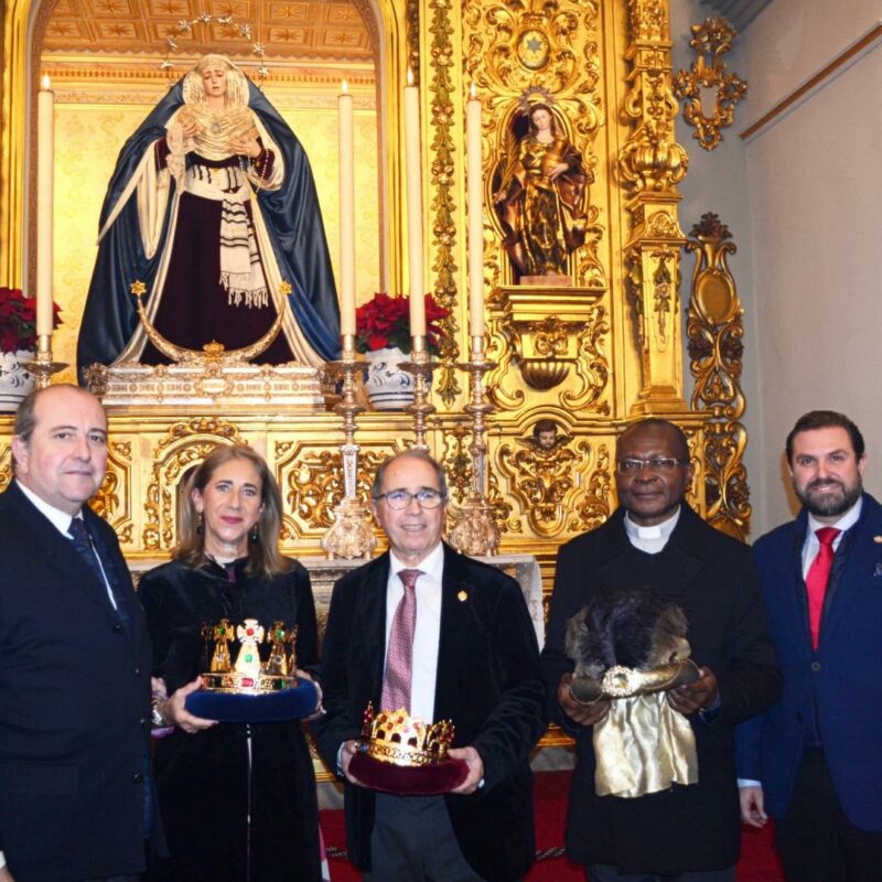 2025-12-28 Coronacion reyes magos Caridad_ Nieves Calvente (19)